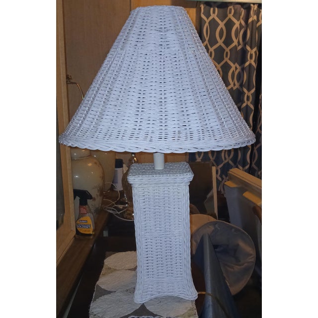 Vintage Boho Woven Wicker Rattan Table Lamp With Large Wicker Shade For Sale - Image 4 of 10