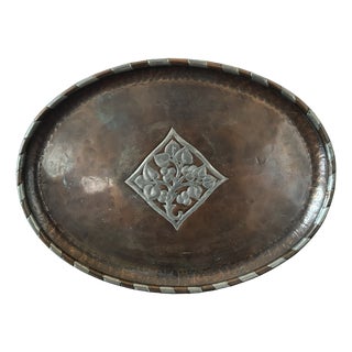 Arts & Crafts Oval Hammered Copper and Pewter Tray by Hugh Wallis, United Kingdom, 1910s For Sale