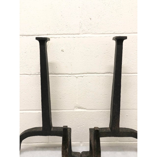 Arts & Crafts Antique Gustav Stickley Model #237 Black Wrought Iron Craftsman Andirons- a Pair For Sale - Image 3 of 12