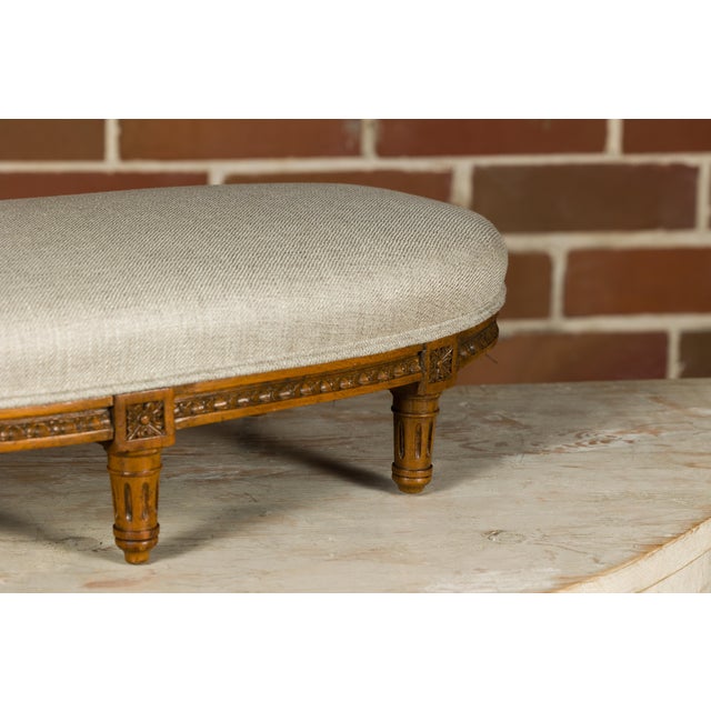 French Louis XVI Style Walnut Footstool with Linen Upholstery, 19th Century For Sale - Image 4 of 12