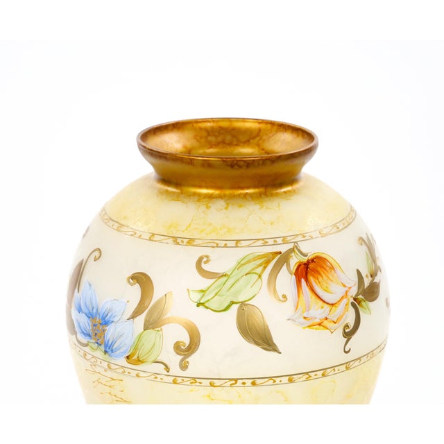 Mid-Century Modern Italian Venetian Art Glass Gilt & Painted Tableware Vase For Sale - Image 4 of 12