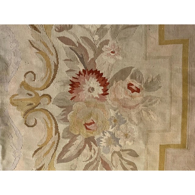 20th Century French Pink Purple White Floreal Central Medallion Aubusson Rug, 1920s For Sale - Image 4 of 17