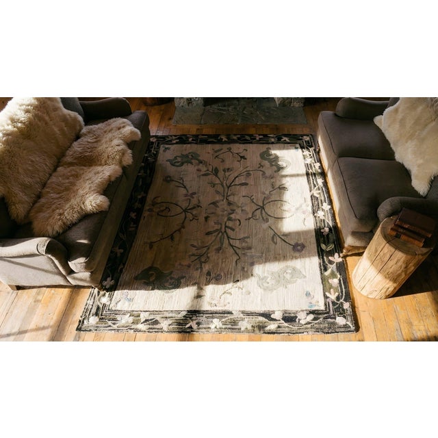 1900s Ivory Folk Art Floral Antique American Hooked Small Rug For Sale - Image 18 of 18