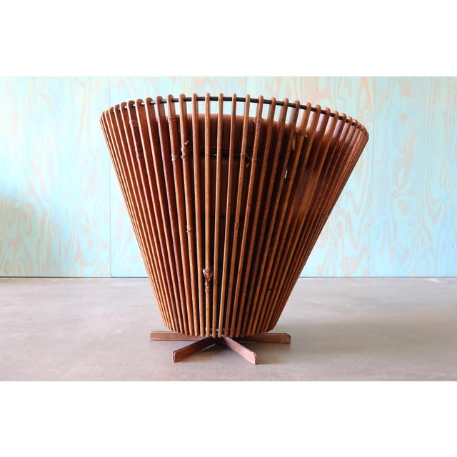 Pacific Green Tavarua Swivel Lounge Chair Palm Wood and Leather C. 2000s For Sale - Image 4 of 13