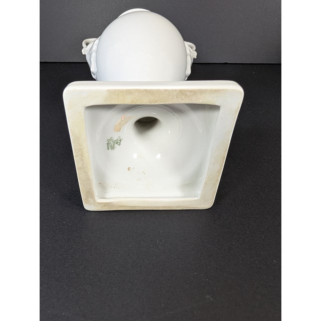 Vintage White Porcelain Swan Double Handle Vase, Alka Kunst, Alboth Kaiser, Bavaria 1956 For Sale - Image 10 of 12