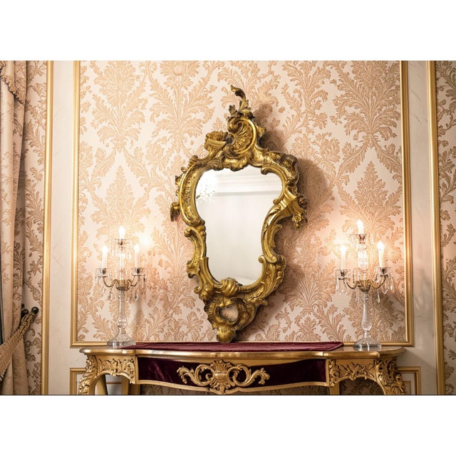 Mirror with Fine Gold, in Good conditions. Designed before 1890