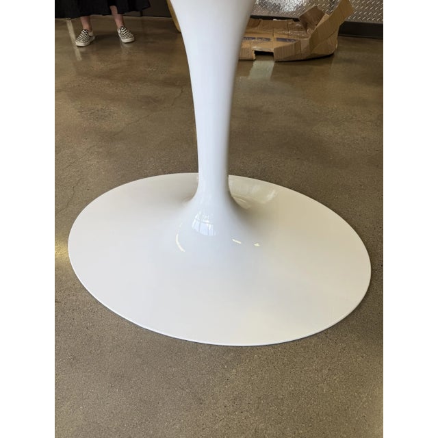 2020s Oval Saarinen Tulip Table For Sale - Image 5 of 10