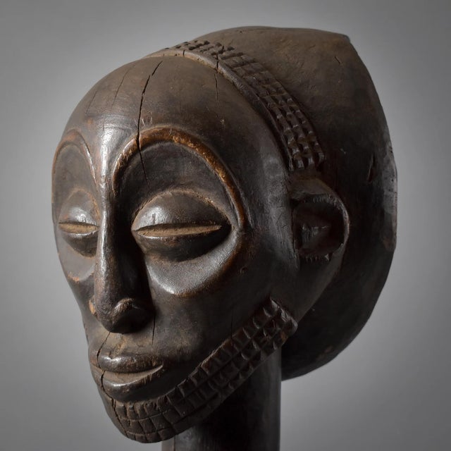 Early 20th Century Early 20th Century Hemba Standing Male Wood Figure For Sale - Image 5 of 13