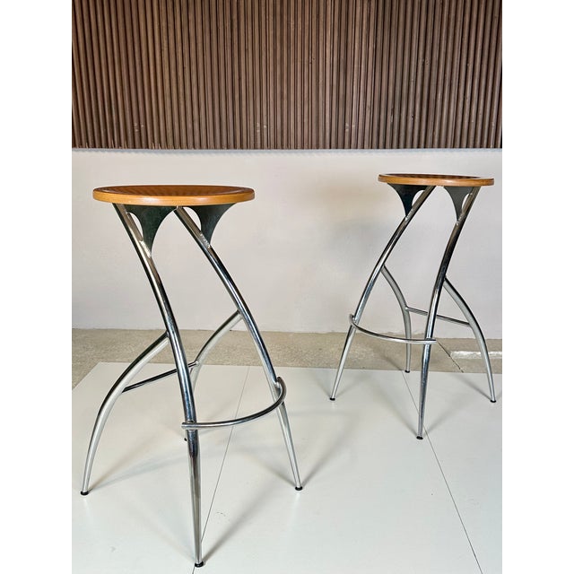 Postmodern Chromed Steel and Beech Bar Stools, Italy, 1990s, Set of 2 For Sale - Image 4 of 11