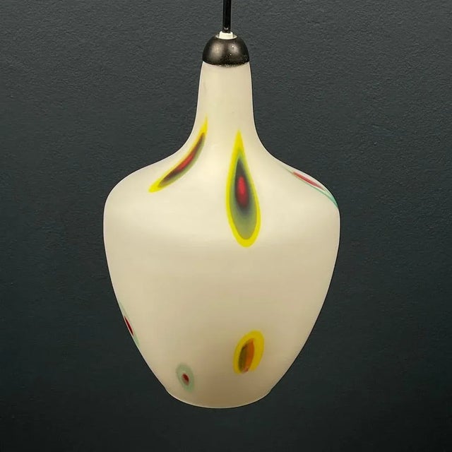 1950s Mid-Century Multicolor Opaline Murano Glass Pendant Lamp from Stilnovo, Italy, 1950s For Sale - Image 5 of 13