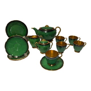Vintage Carlton Ware "Vert Royale" English Tea & Coffee Service for Six – Emerald Green & Gilt, 15 Pieces For Sale