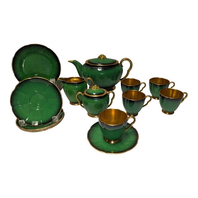 Vintage Carlton Ware "Vert Royale" English Tea & Coffee Service for Six – Emerald Green & Gilt, 15 Pieces For Sale