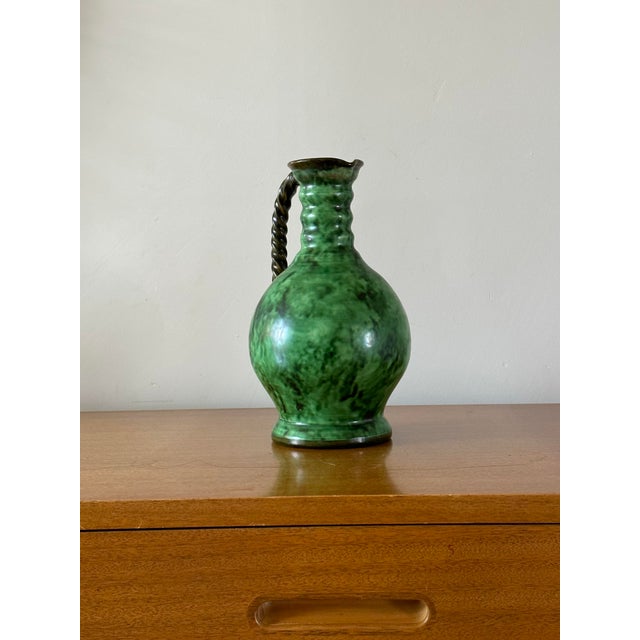 A gorgeous and well sized pitcher vase designed by Erik Mornils for Nittsjö Keramik, Sweden circa 1960s. Great Malachite...
