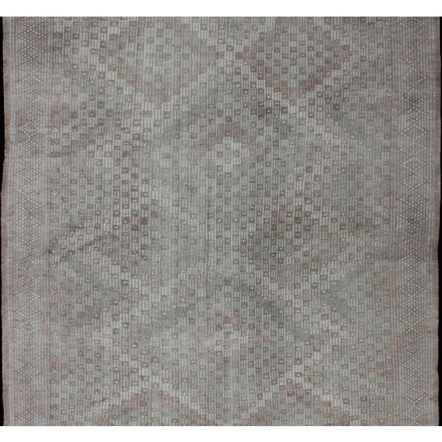 Vintage Turkish Embroidered Rug With Geometric Diamond Design in Neutral Tones For Sale - Image 4 of 13