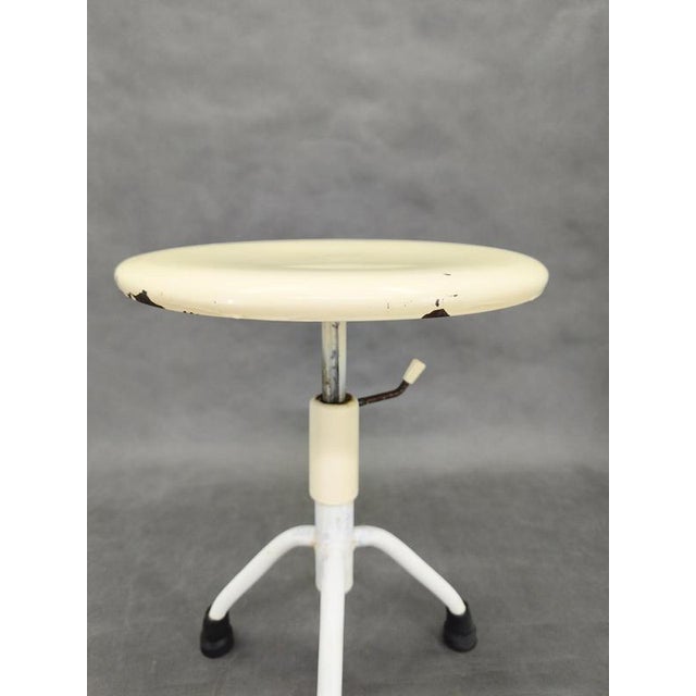 Cream Adjustable Medical Stool in Lacquered Metal, Former Czechoslovakia, 1950s For Sale - Image 8 of 10