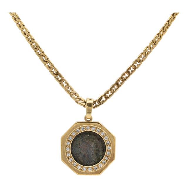 Vintage 18k Yellow Gold Ancient Coin Halo Diamond Razor Link Pendant Necklace For Sale
