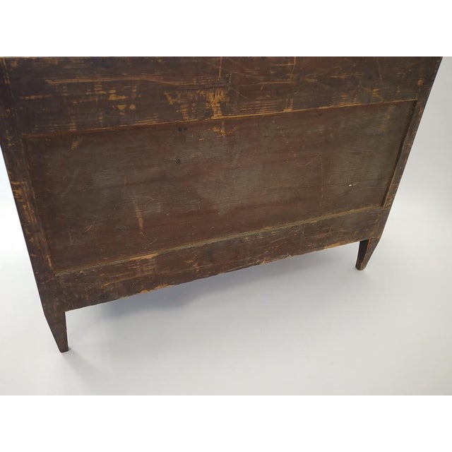 French Louis XVI Chest of Drawers, 18th Century For Sale - Image 15 of 17