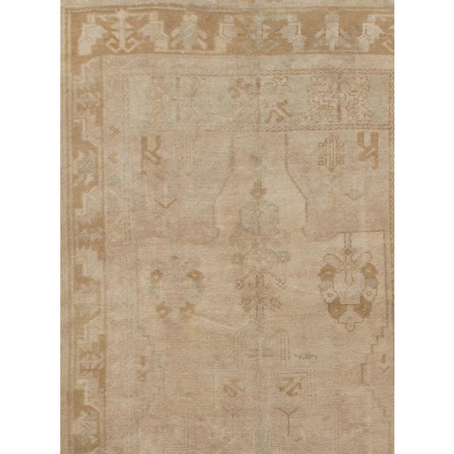 Turkish Vintage Circa 1940 Turkish Oushak Area Rug, 4ft 4in X 9ft 4in For Sale - Image 3 of 8