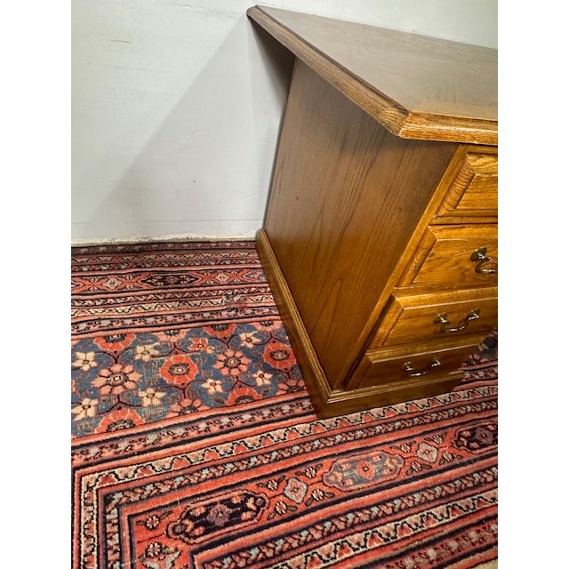 1990s Vintage Oak Desk Flat Top For Sale In New York - Image 6 of 9