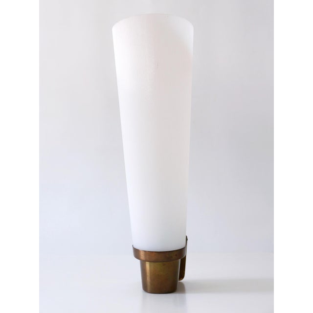 1950s Large Mid-Century Modern Brass & Acrylic Wall Light or Sconce, Germany, 1950s For Sale - Image 5 of 15