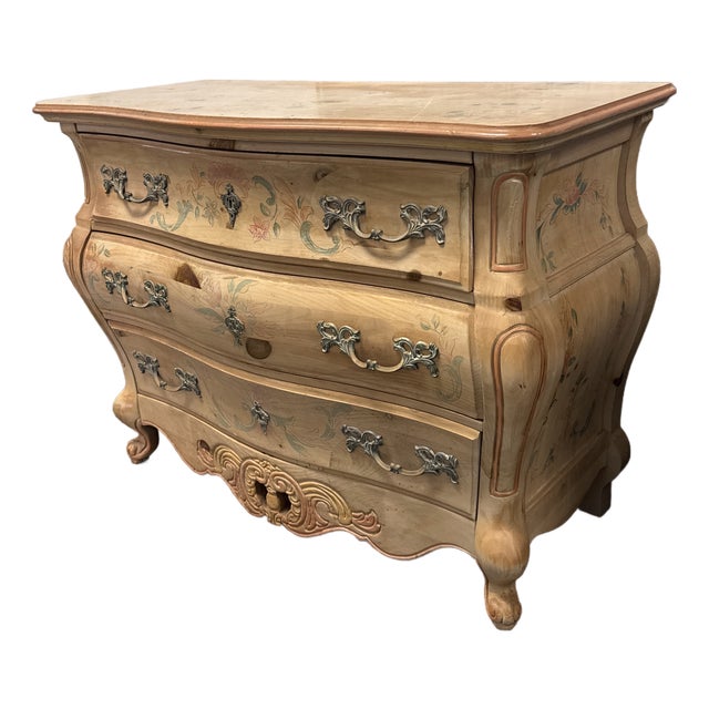 Pulaski Furniture Bombe Chest of Drawers For Sale