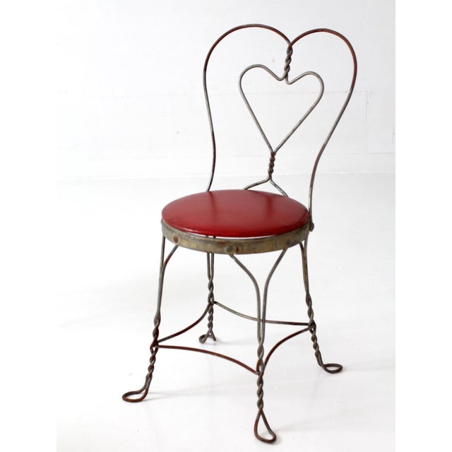Vintage 1960s Simpson Bosworth Heart Back Ice Cream Parlor Dinette Set For Sale - Image 6 of 18