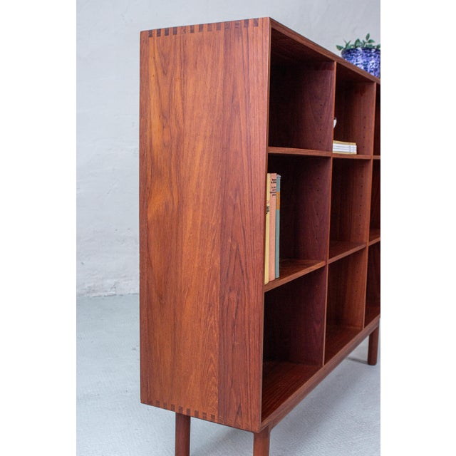 Vintage Danish Teak Bookcase by Peter Hvidt, 1960s For Sale - Image 13 of 18