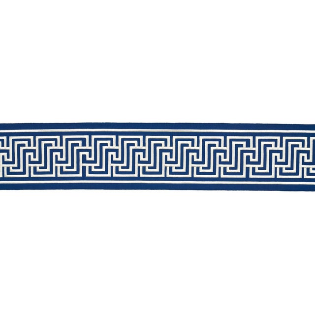 This gutsy trim is perfect for the leading edge of curtains or anywhere you want to add instant glamour. Sold as a: 2-yard...