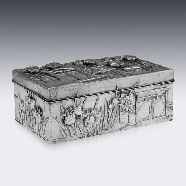 Antique Meiji Japanese Silver Iris Flower Cigar Box by Zuan, 1900 For Sale - Image 4 of 18