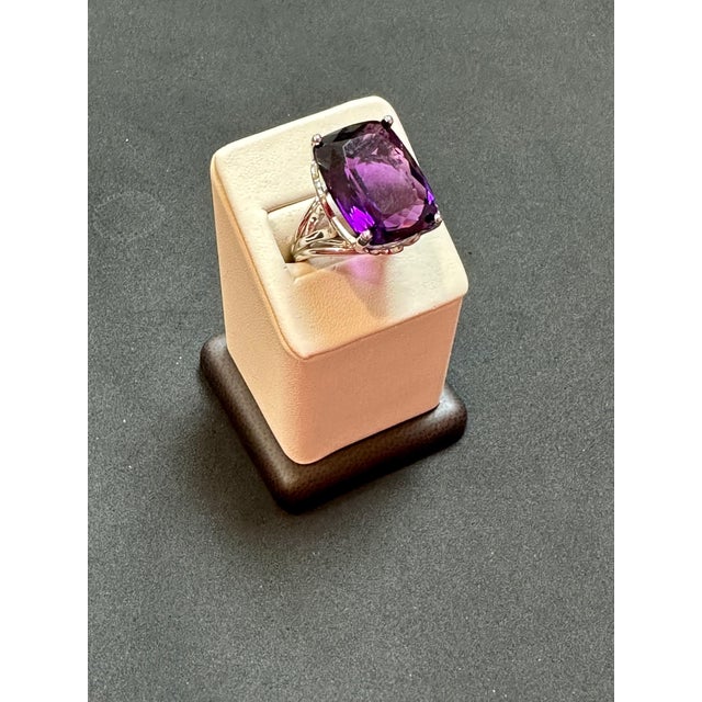 Huge 38 Carat Cushion Cut Natural Amethyst Cocktail Ring in Platinum 23.8 Gm For Sale In New York - Image 6 of 18