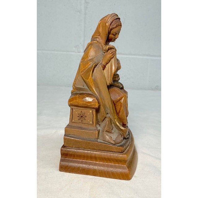Wood Vintage Hand Carved Wood Religious Virgin Mary Baby Jesus Statue Sculpture Art For Sale - Image 7 of 11