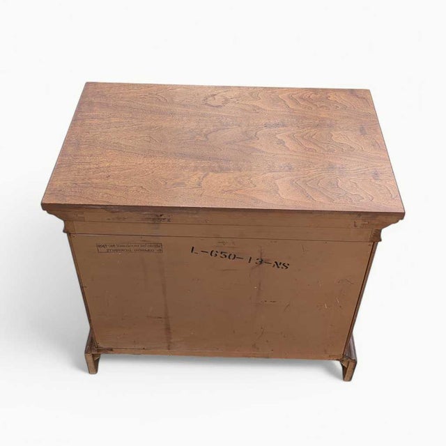 Pair of Thomasville Mid-Century Wood Nightstands For Sale - Image 9 of 18