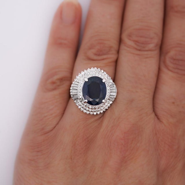 Gia Certified 6.75 Carat Oval Blue Sapphire and Diamond Ballerina Ring Size 7 For Sale - Image 4 of 9