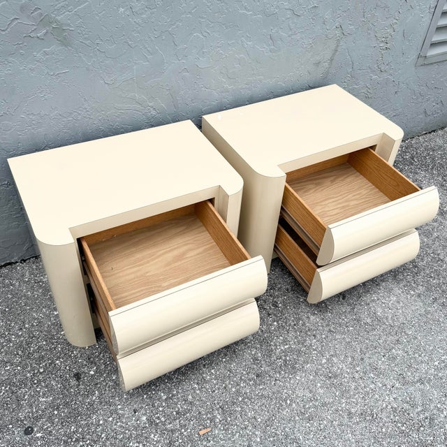 Postmodern Postmodern Cream Lacquer Laminate Bullnose Nightstands - A Pair For Sale - Image 3 of 7