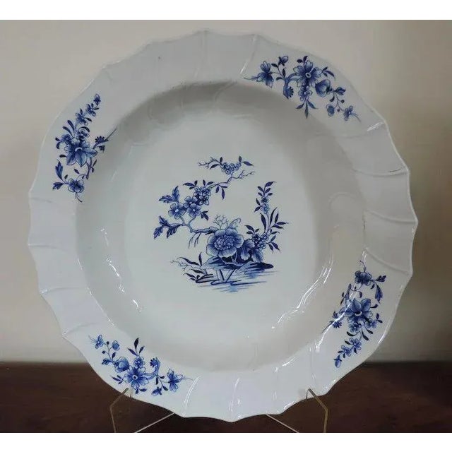 18th Century Chinese Style Tournai Continental Blue & White Porcelain Charger For Sale - Image 4 of 7