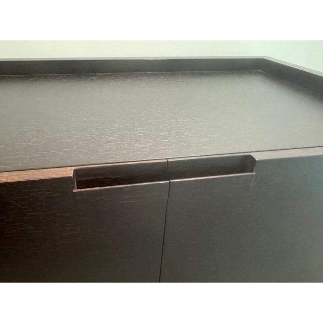 Contemporary Pair of Maxalto “Apta” Cabinets by Antonio Citterio – Wenge, Italy For Sale - Image 3 of 7