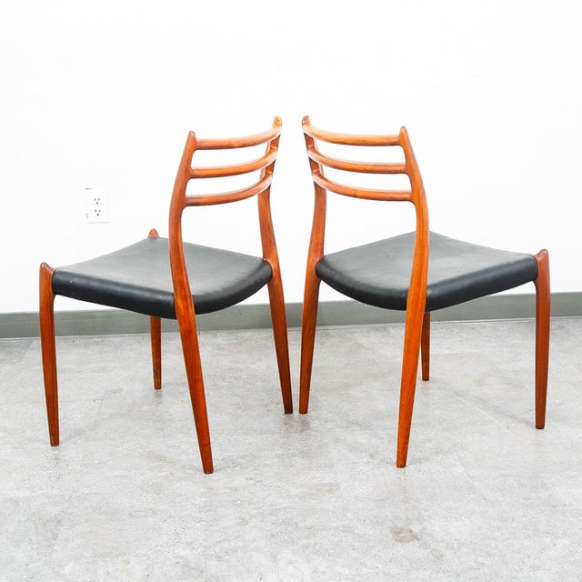 Wood 1960s Mid Century Danish Modern Dining Chairs Set 6 Niels j.l Moller #78 #62 Walnut For Sale - Image 7 of 12