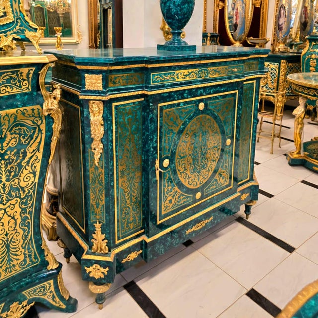 French Grand French Louis XVI Bottle Green Commode Cabinet With Lock, Gold Leaf & Bronze Ormolu For Sale - Image 3 of 3