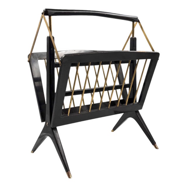 Mid-Century Modern Italian Brass Magazine Rack, 1950s For Sale