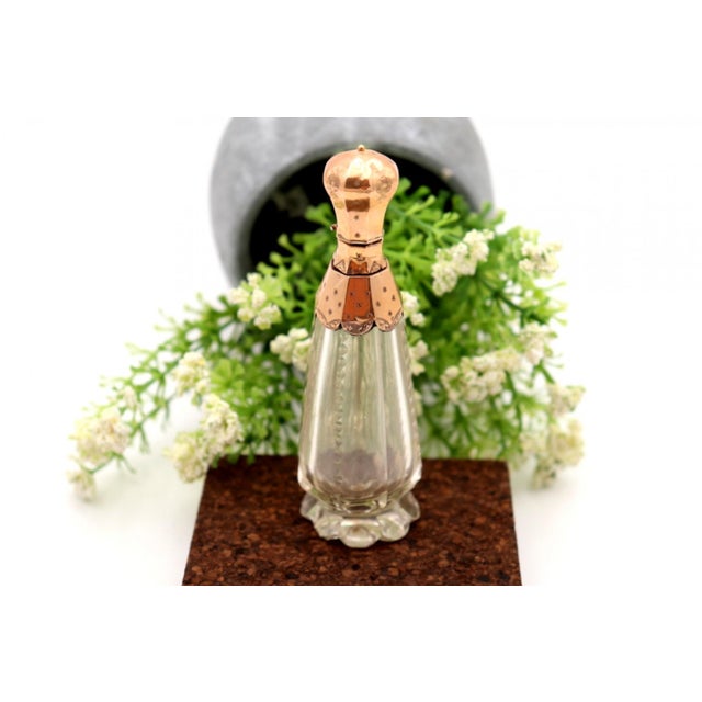 Perfume Bottle, Made of Glass and 15k Gold For Sale - Image 5 of 6