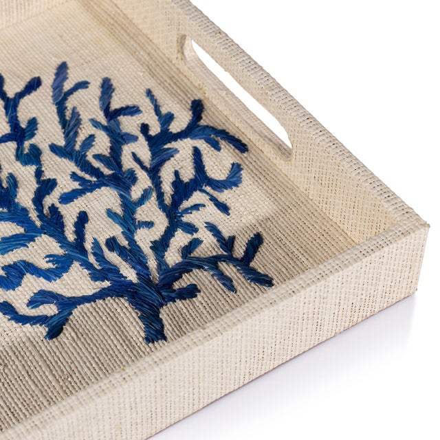 Coastal Coral Lagoon Natural Fiber Raffia Serving Tray For Sale - Image 3 of 6
