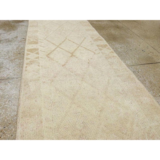 Mid 20th Century Galerie Shabab Collection Mid-20th Century Turkish Anatolian Runner For Sale - Image 5 of 10