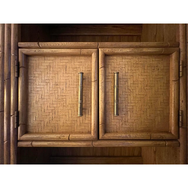 Late 20th Century Lea Industries Chinoiserie Faux Bamboo 6 Piece Modular Corner Desk Cabinet Hutch & Chair Set For Sale - Image 4 of 13