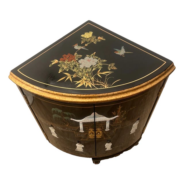 Vintage Chinese Corner Cabinet Chinoiserie Mother of Pearl Applique Asian Style For Sale