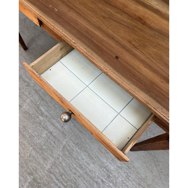 This restored antique farmhouse table embodies all the charm of traditional country furniture with its clean lines, time-...