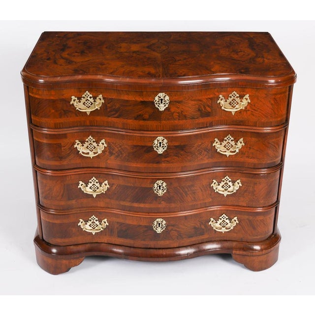 Antique Bavarian Burr Walnut Chest Commode, 1760s For Sale - Image 15 of 18