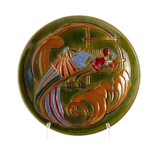 Earthenware Parrot Plate by Manuel Gustavo Bordallo Pinheiro For Sale - Image 6 of 6
