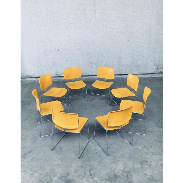 Max Stacker Conference & Office Chairs by Steelcase Strafor, 1980s, Set of 8 For Sale - Image 16 of 18