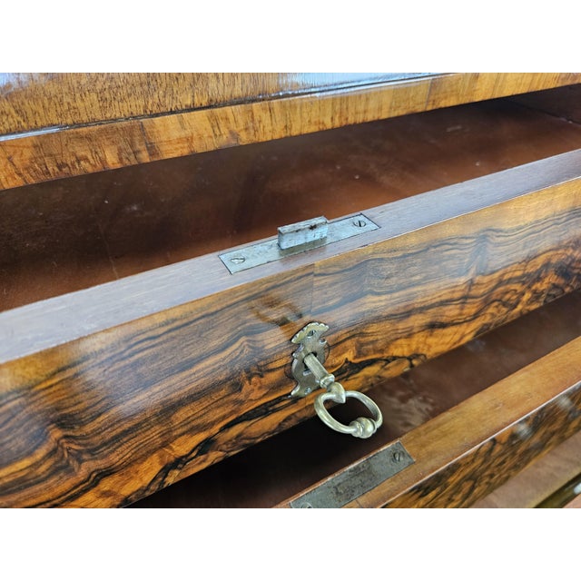 Vintage Art Deco Dresser in Walnut, 1940s For Sale - Image 16 of 18