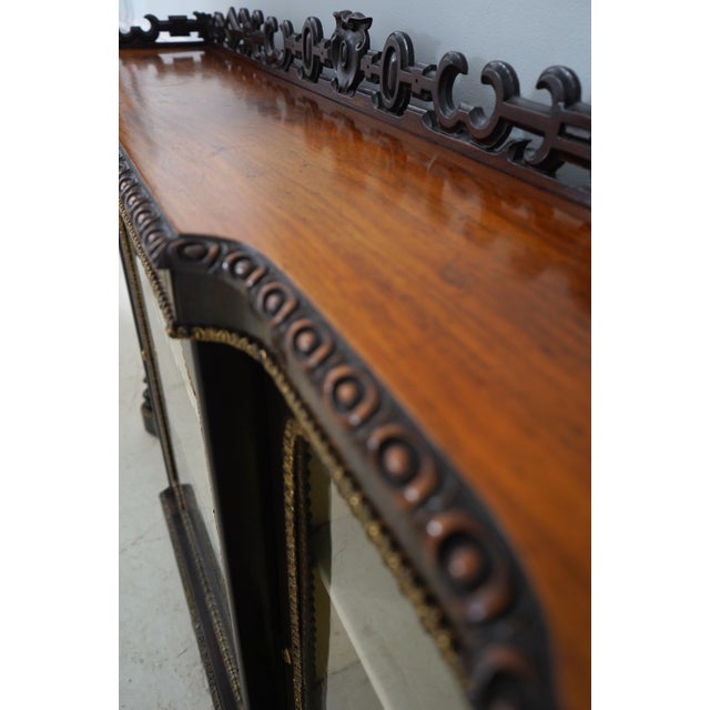 Antique Italian Victorian Style Mahogany Display Cabinet For Sale - Image 10 of 18